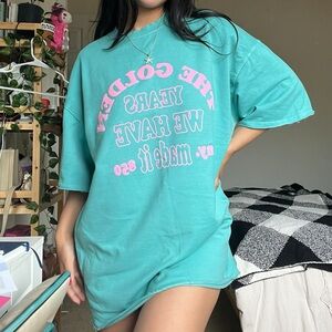 🫶🏽SOLD🫶🏽 Bershka tee